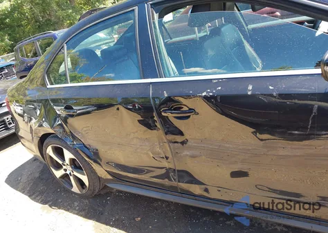 2015 Volkswagen Jetta 2.0T Gli Se из США, поврежденный, VIN 3VW4T7AJ8FM275157